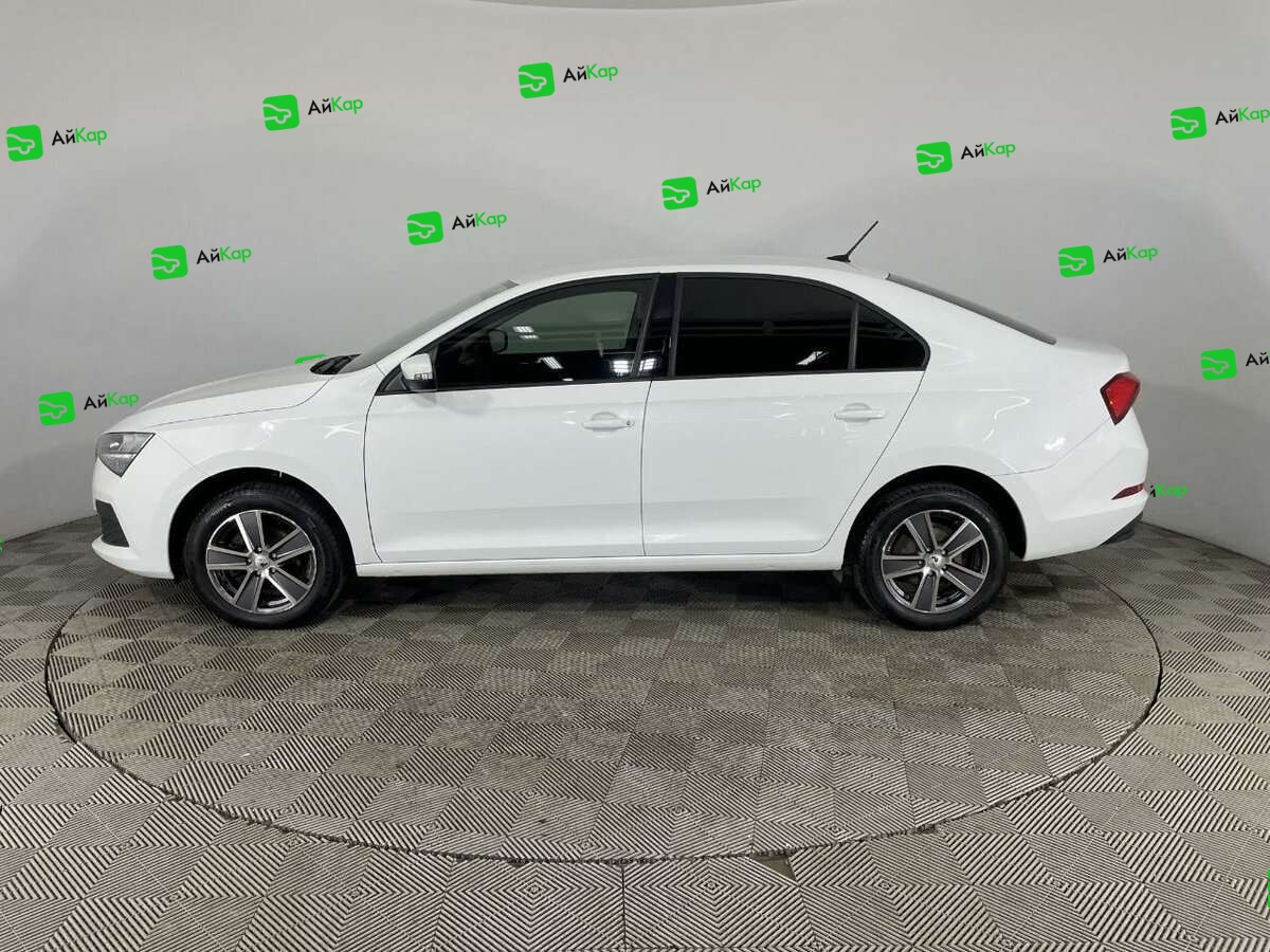 Skoda Rapid с пробегом — 2021 год. Фото: #4
