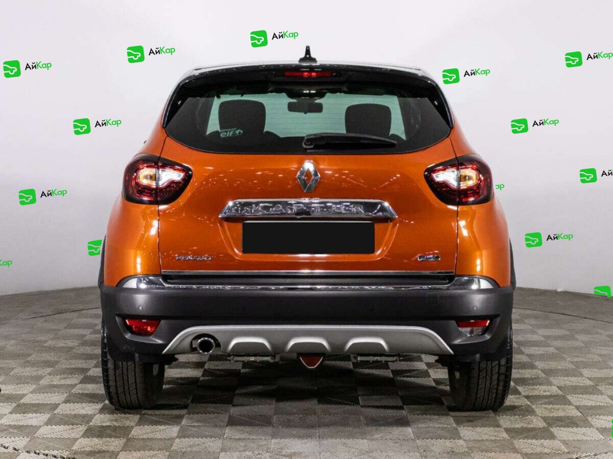 Renault Kaptur с пробегом — 2016 год. Фото: #5