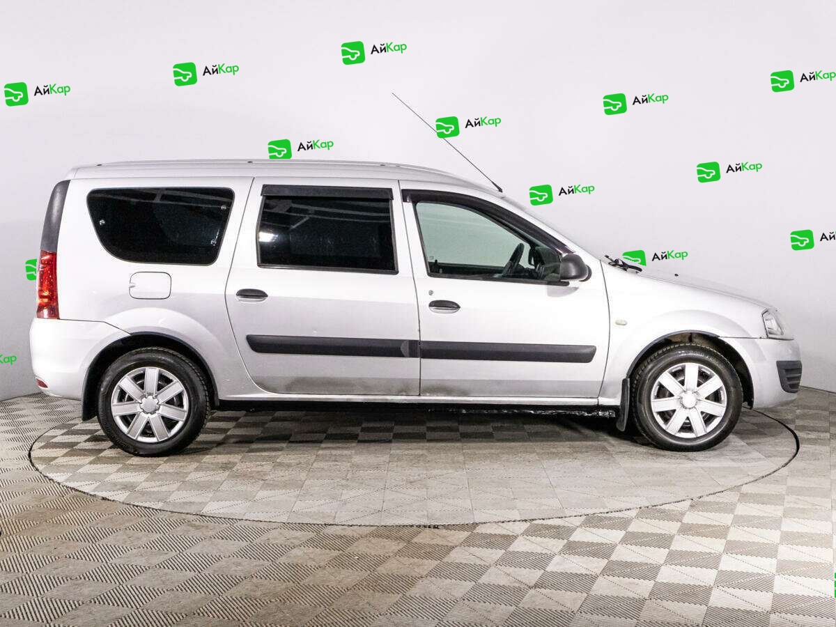 Lada (ВАЗ) Largus с пробегом — 2015 год. Фото: #3