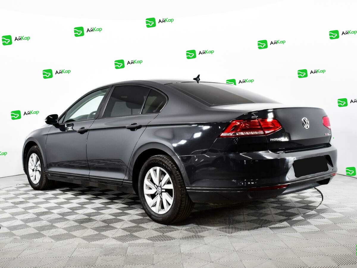 Volkswagen Passat с пробегом — 2017 год. Фото: #6