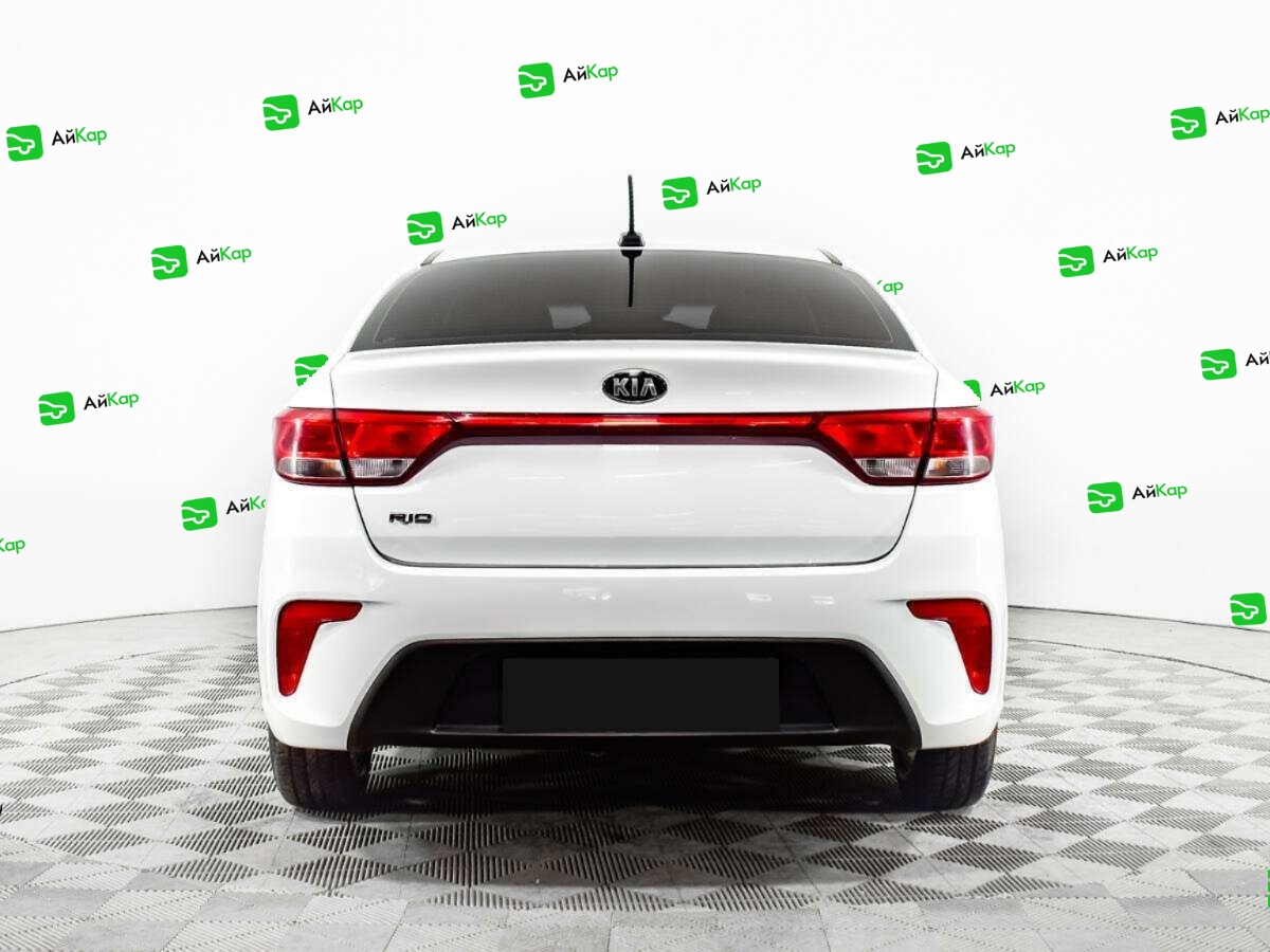 Kia Rio с пробегом — 2017 год. Фото: #5