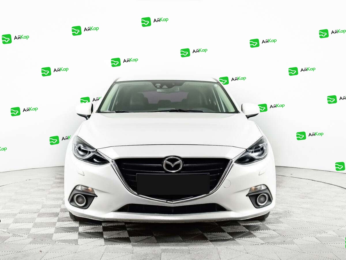 Mazda 3 с пробегом — 2013 год. Фото: #1