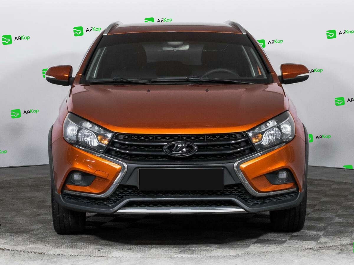 Lada (ВАЗ) Vesta с пробегом — 2018 год. Фото: #1