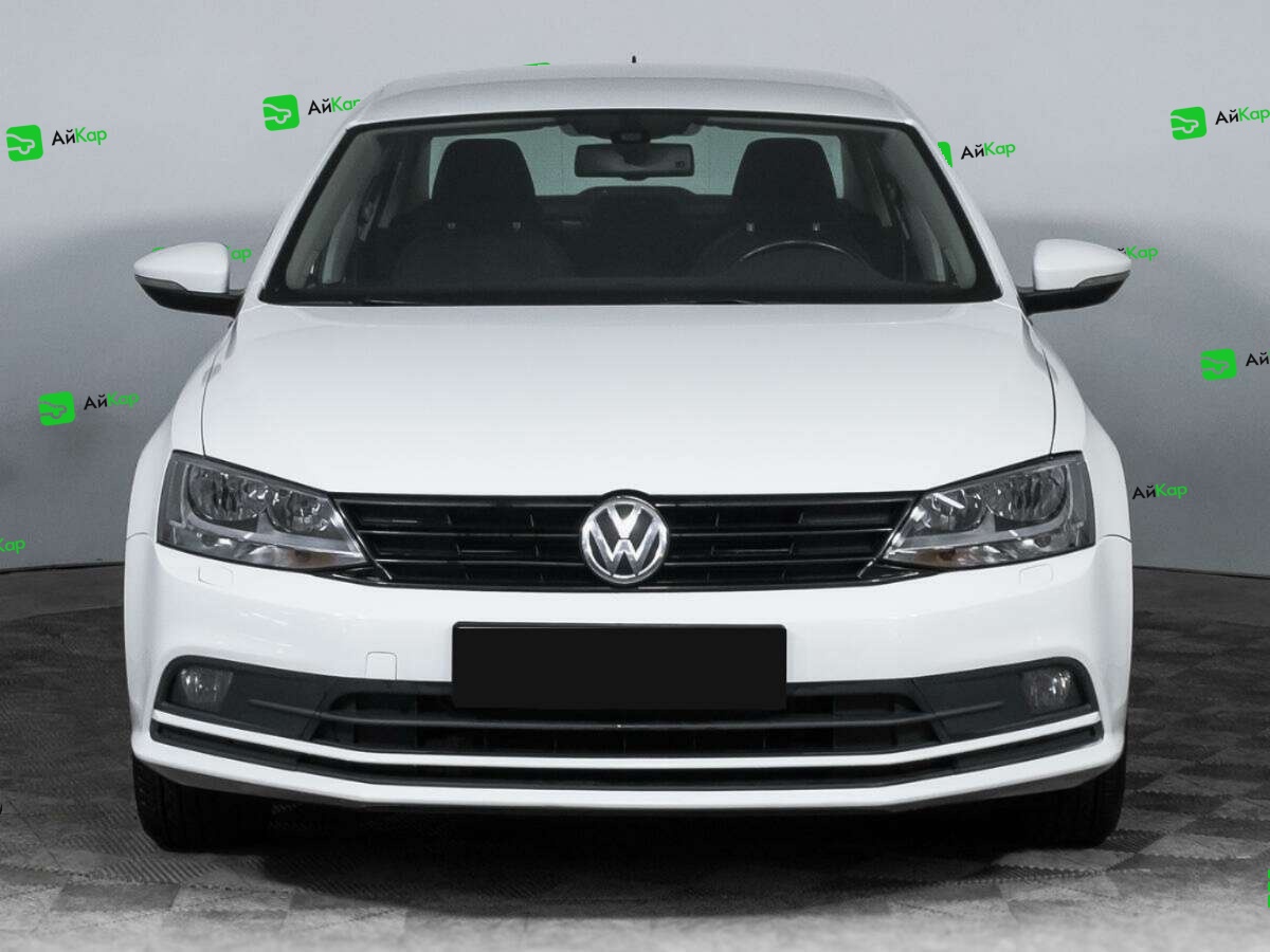 Volkswagen Jetta с пробегом — 2016 год. Фото: #1