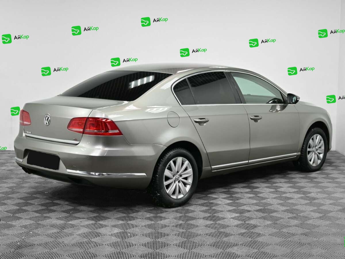 Volkswagen Passat с пробегом — 2014 год. Фото: #1