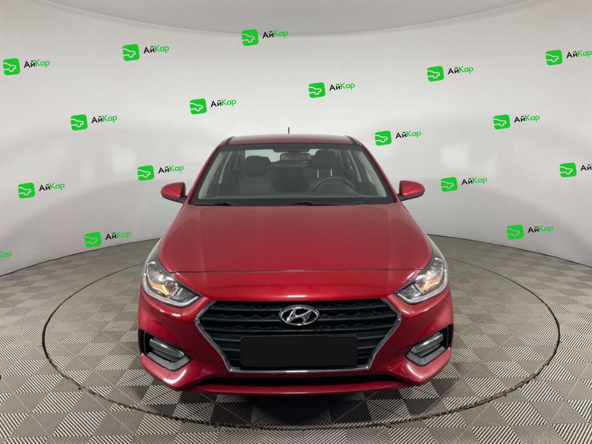 Hyundai Solaris с пробегом — 2017 год. Фото: #1