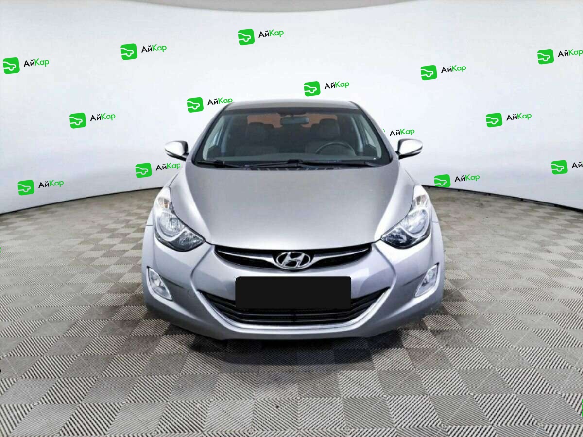 Hyundai Elantra с пробегом — 2013 год. Фото: #1