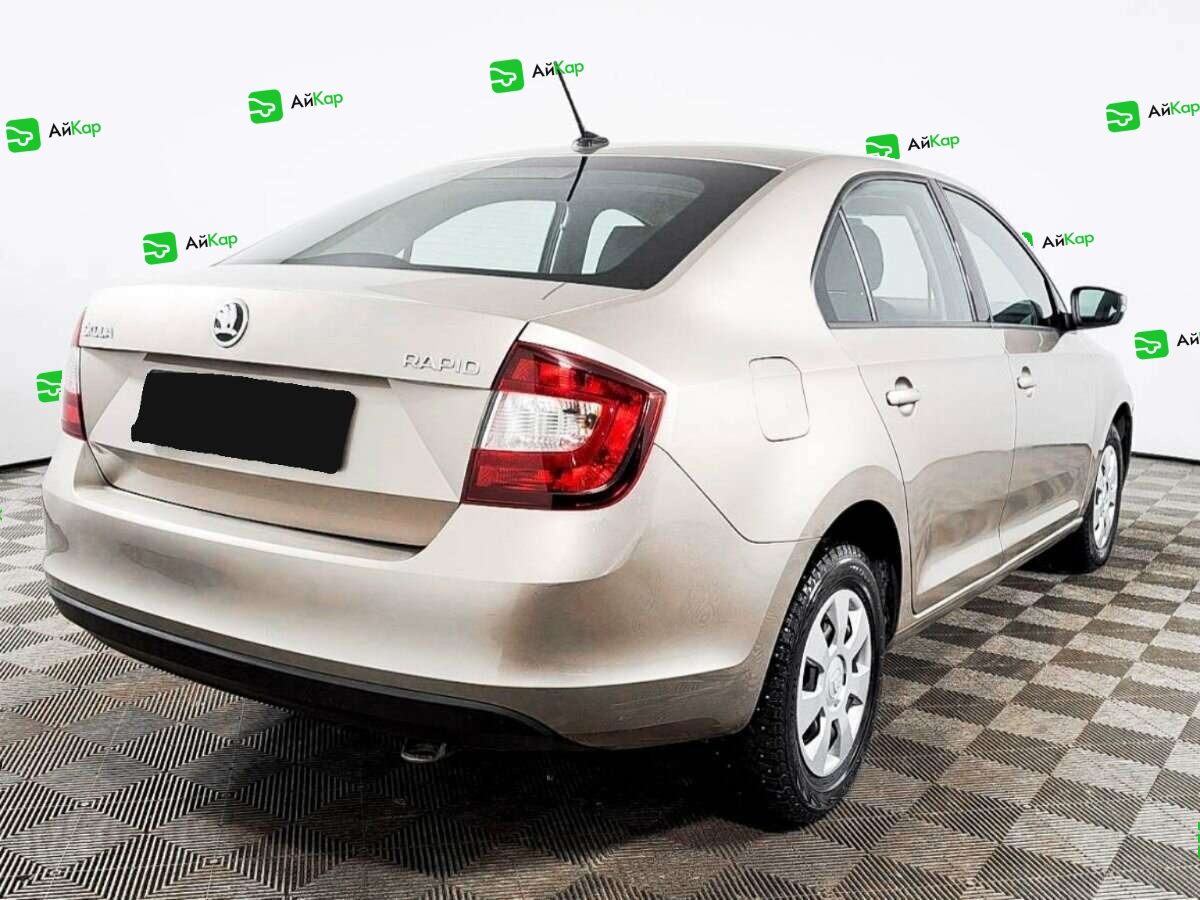 Skoda Rapid с пробегом — 2018 год. Фото: #3