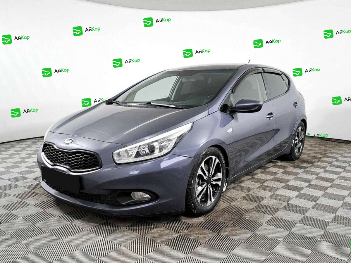 Kia Ceed с пробегом — 2013 год. Фото: #17