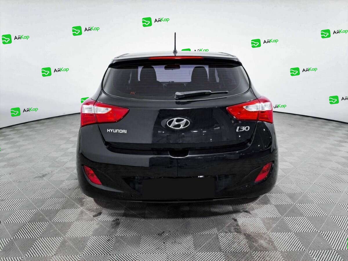 Hyundai i30 с пробегом — 2012 год. Фото: #5