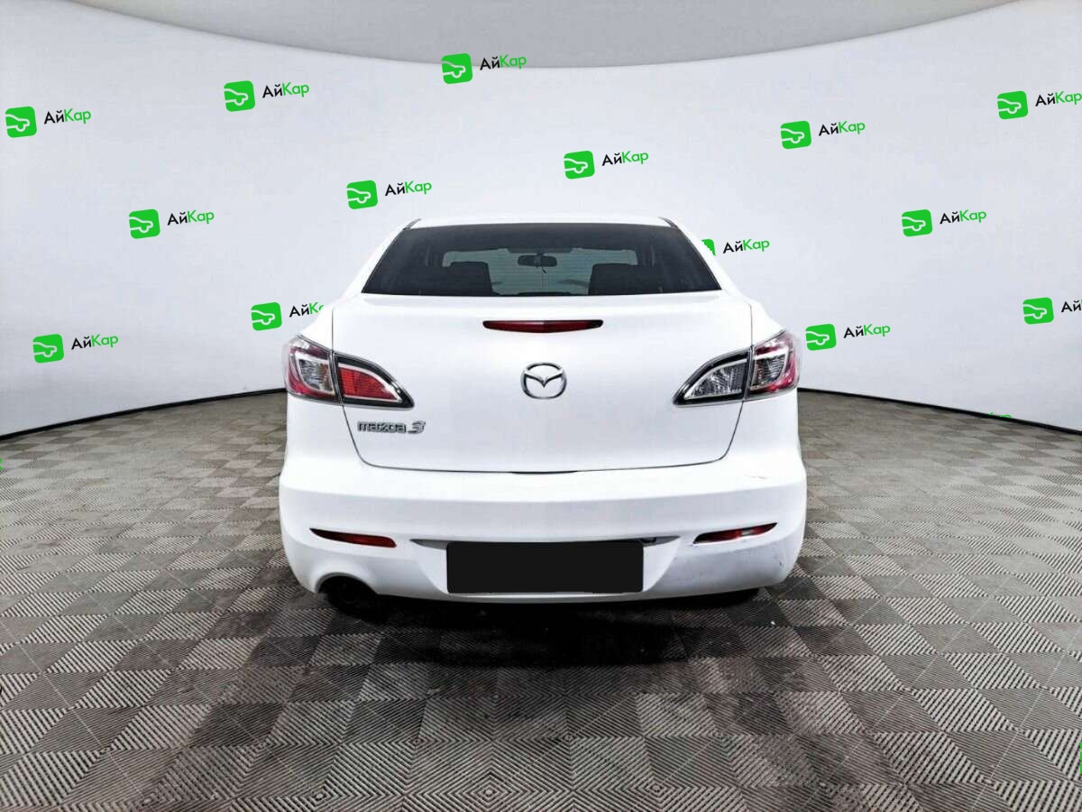 Mazda 3 с пробегом — 2013 год. Фото: #5