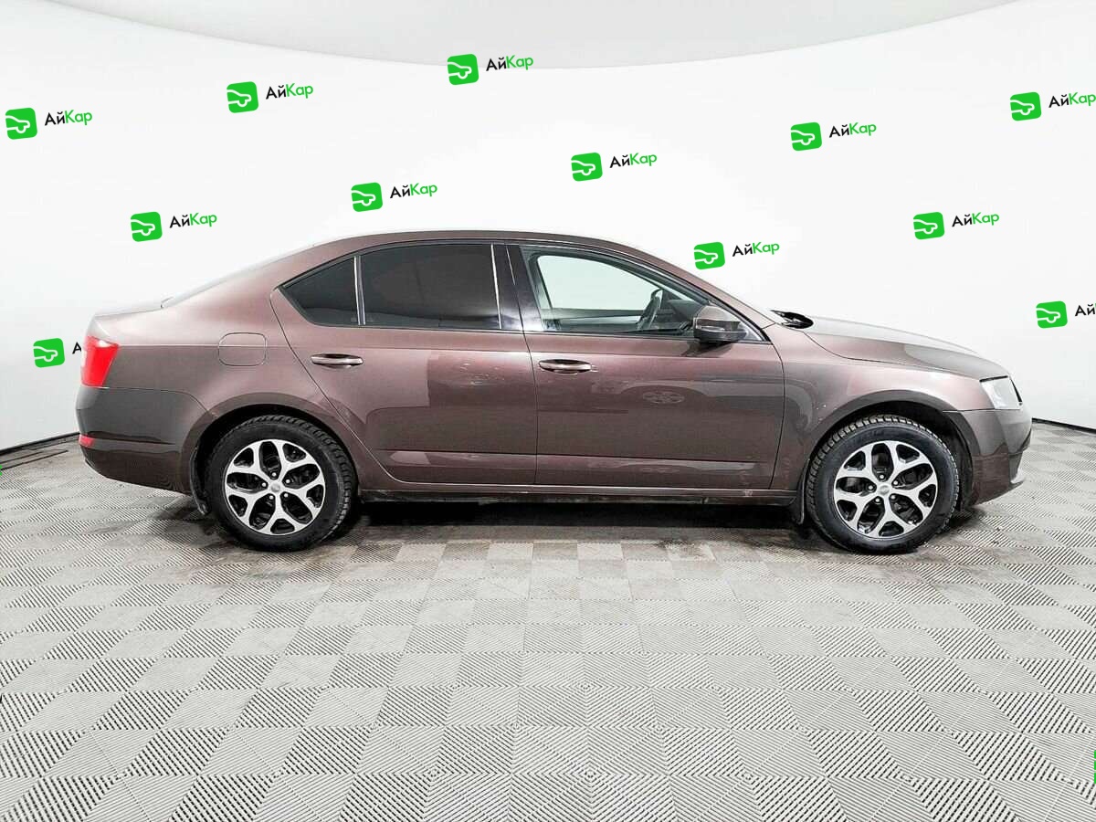 Skoda Octavia с пробегом — 2014 год. Фото: #3