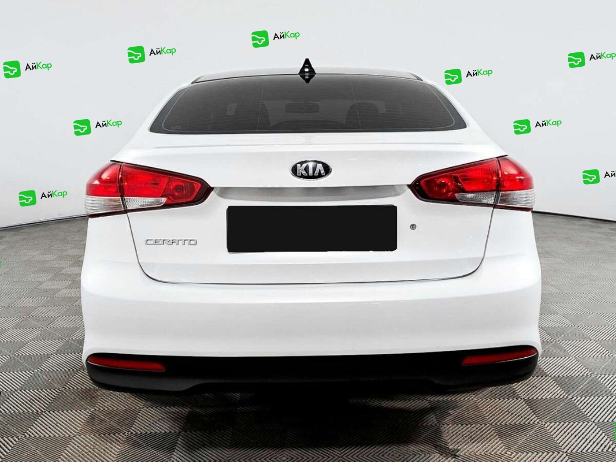 Kia Cerato с пробегом — 2017 год. Фото: #5