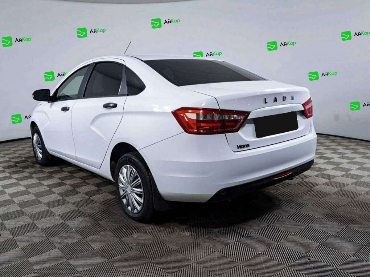 Lada (ВАЗ) Vesta с пробегом — 2020 год. Фото: #5
