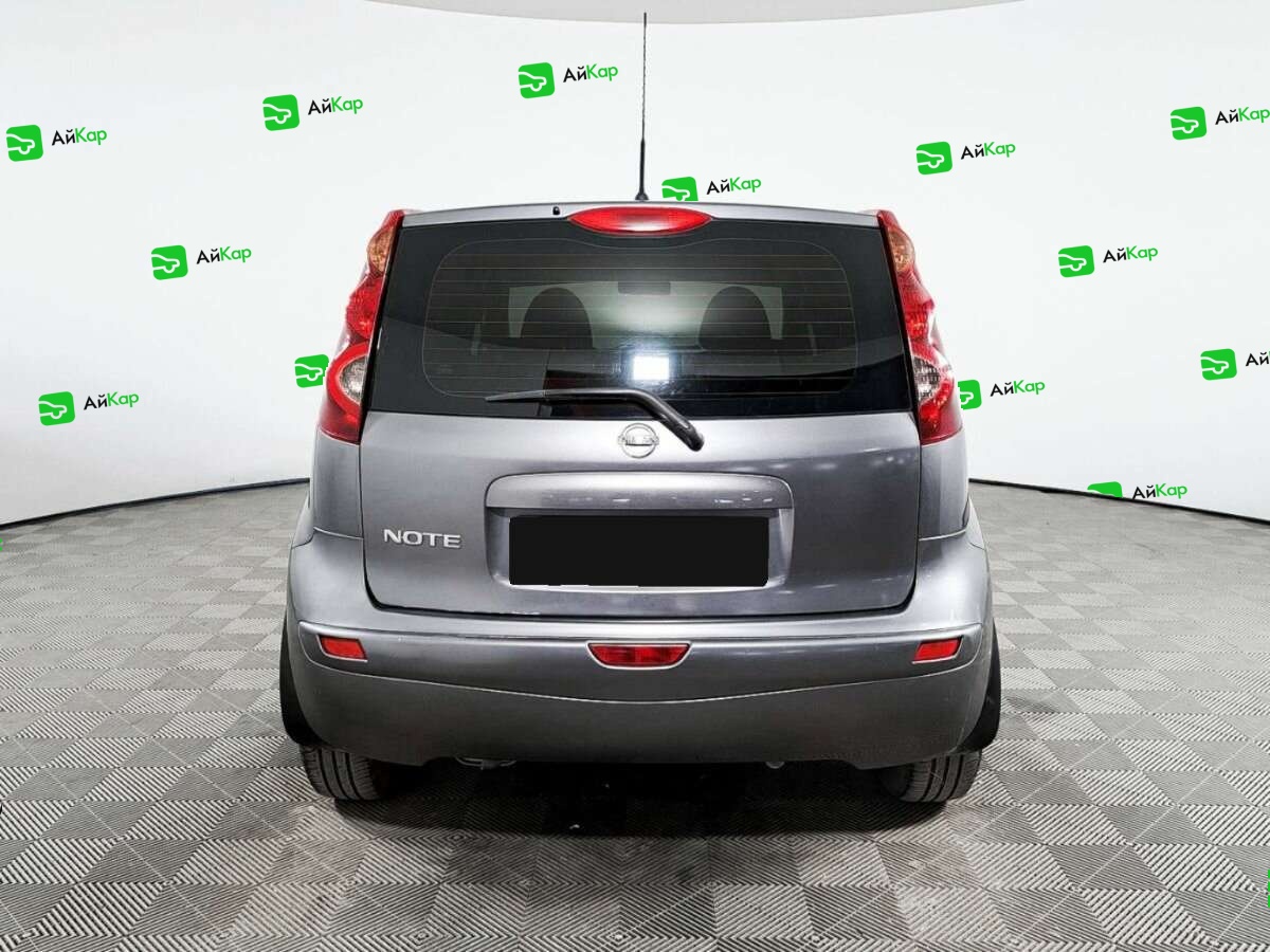 Nissan Note с пробегом — 2012 год. Фото: #5
