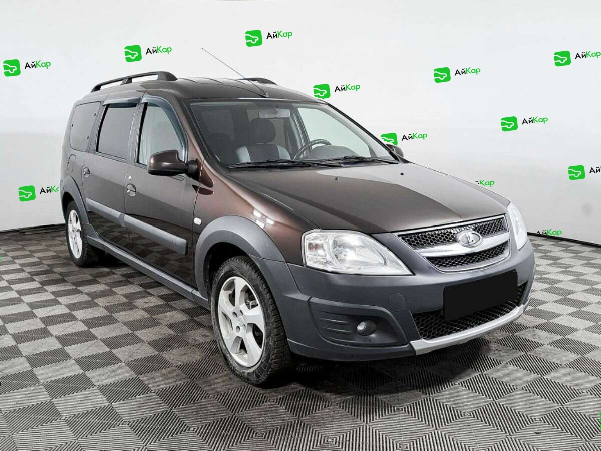 Lada (ВАЗ) Largus с пробегом — 2018 год. Фото: #2