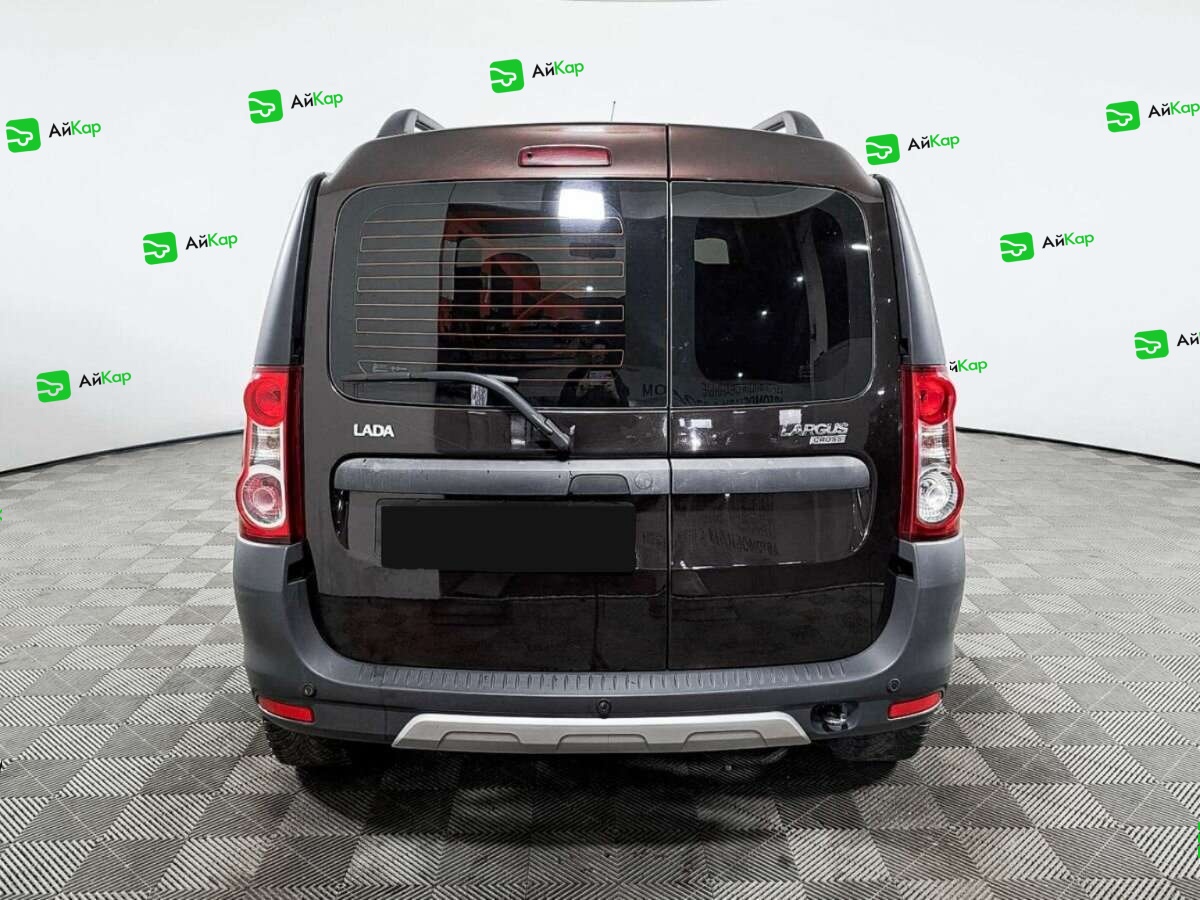 Lada (ВАЗ) Largus с пробегом — 2018 год. Фото: #4