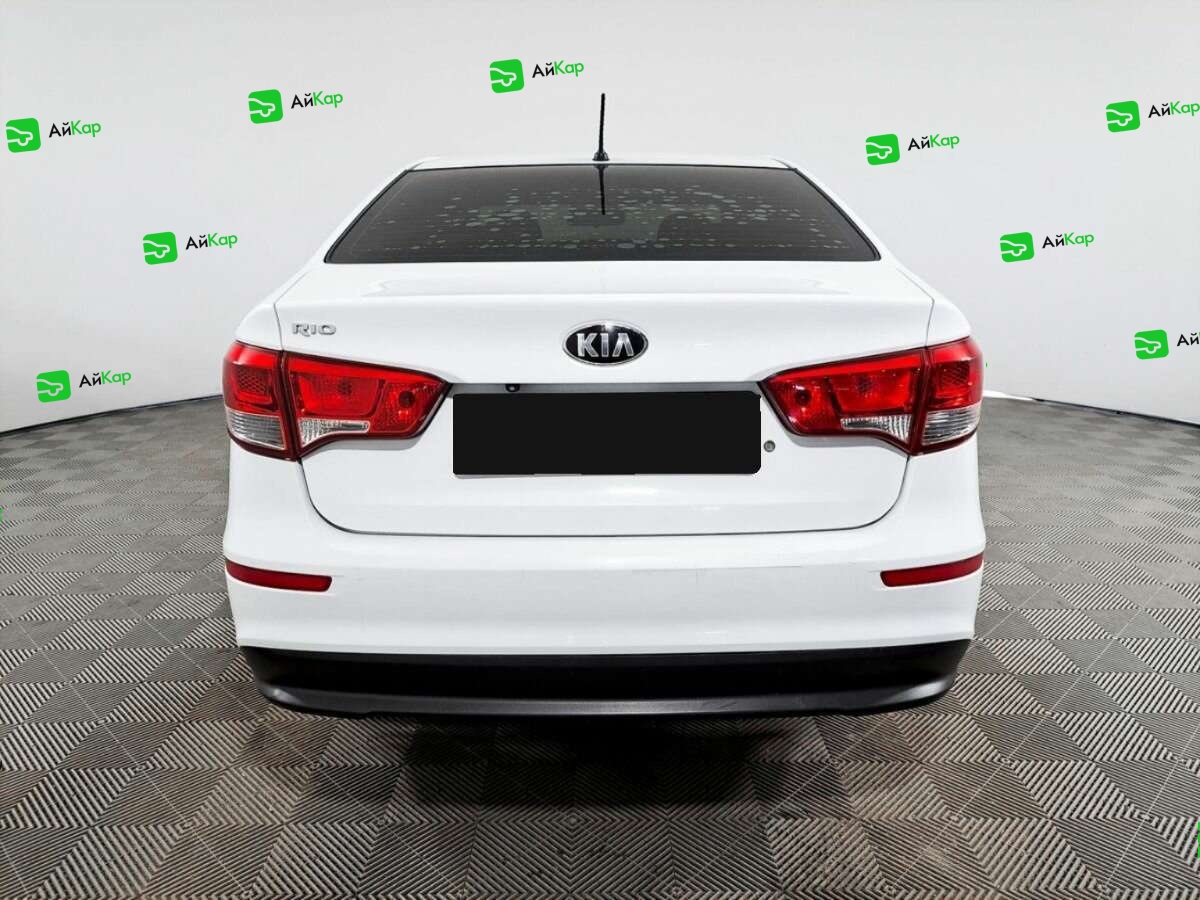 Kia Rio с пробегом — 2016 год. Фото: #5