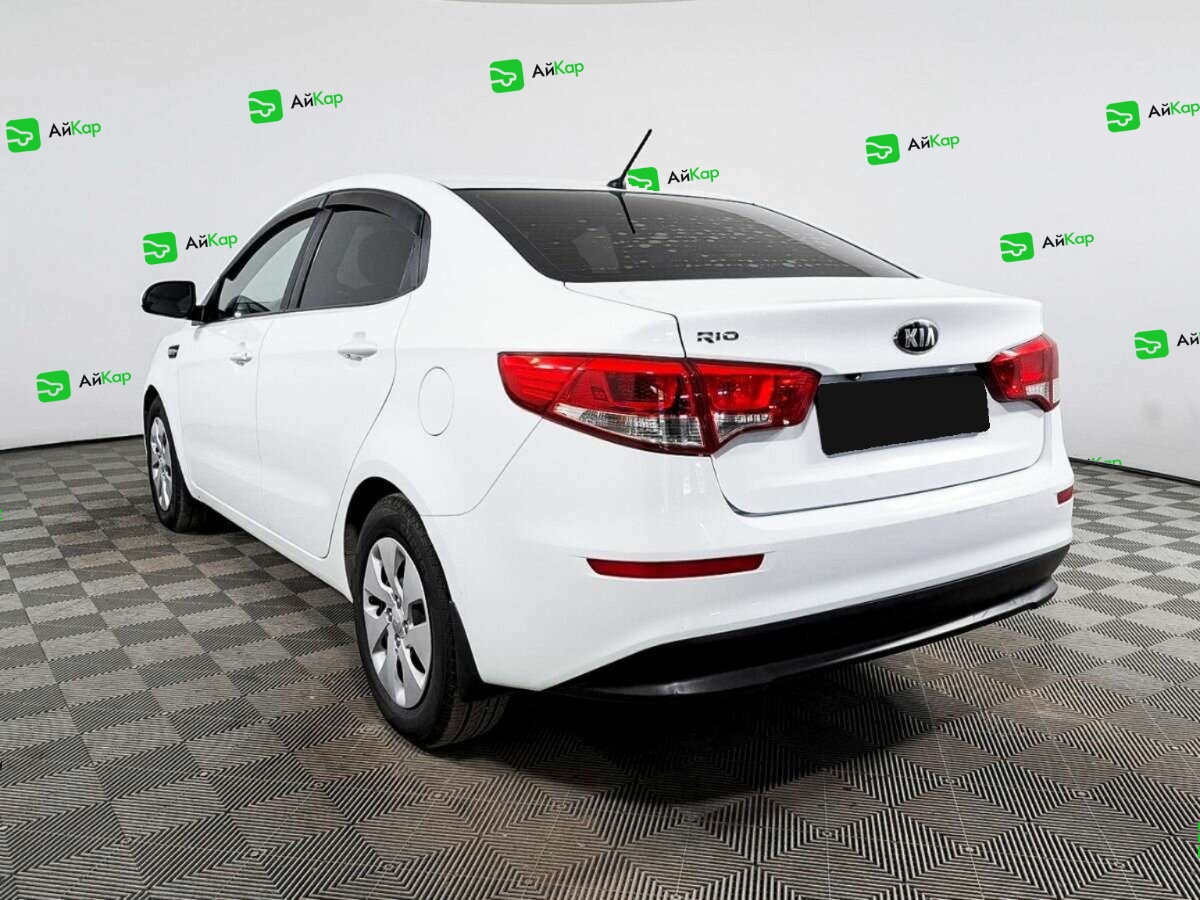 Kia Rio с пробегом — 2016 год. Фото: #6