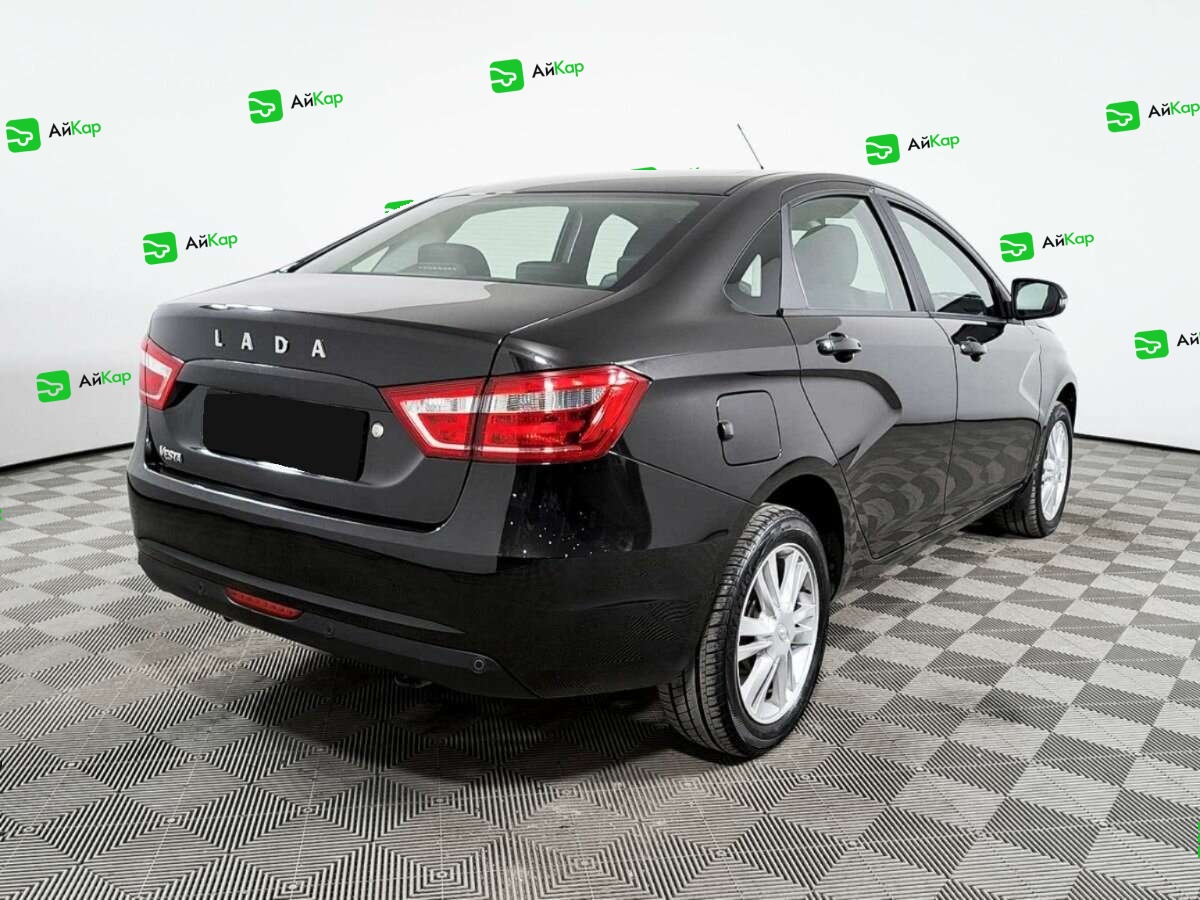 Lada (ВАЗ) Vesta с пробегом — 2017 год. Фото: #3