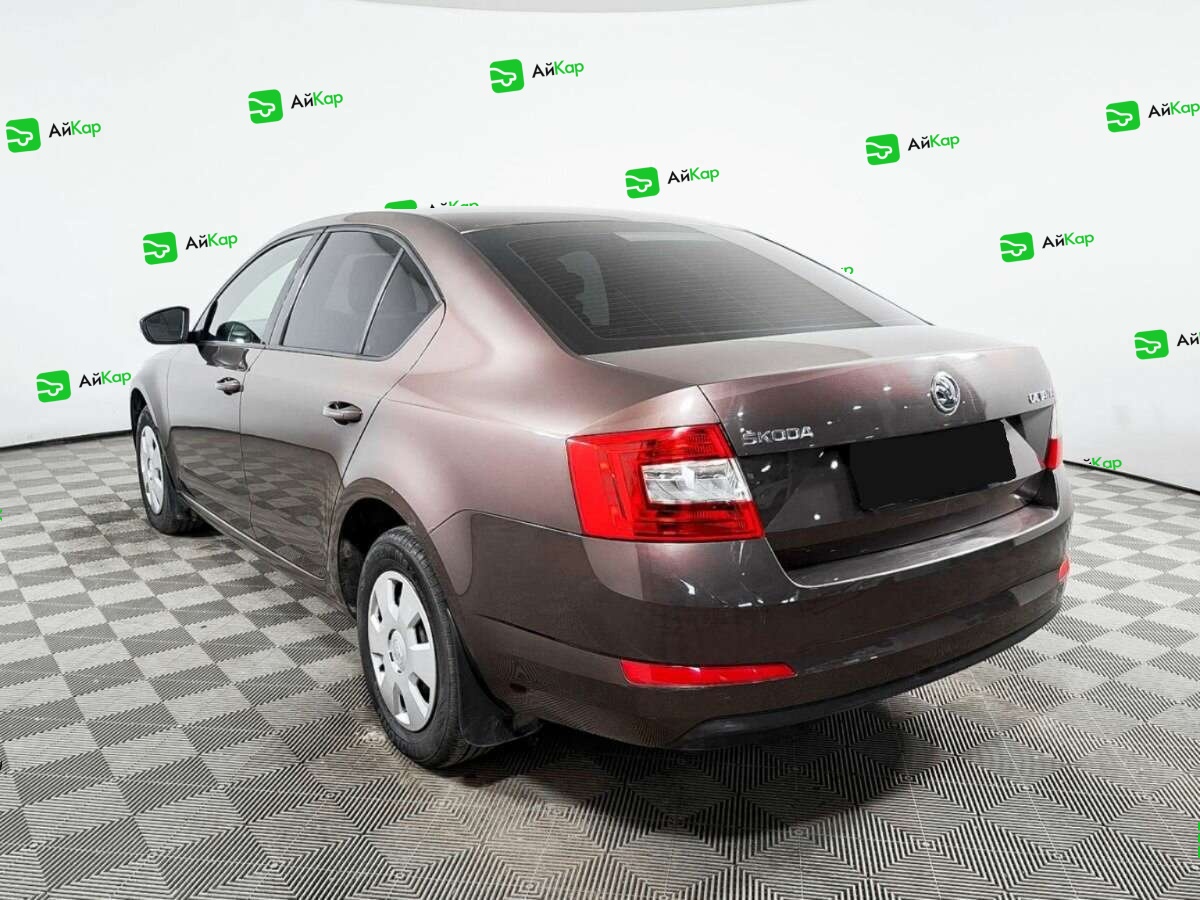 Skoda Octavia с пробегом — 2014 год. Фото: #6
