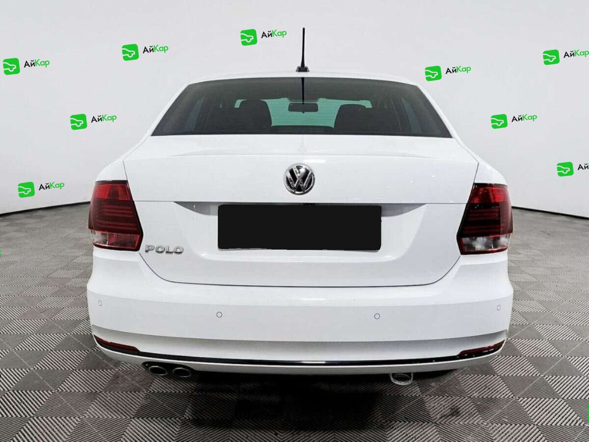 Volkswagen Polo с пробегом — 2018 год. Фото: #4
