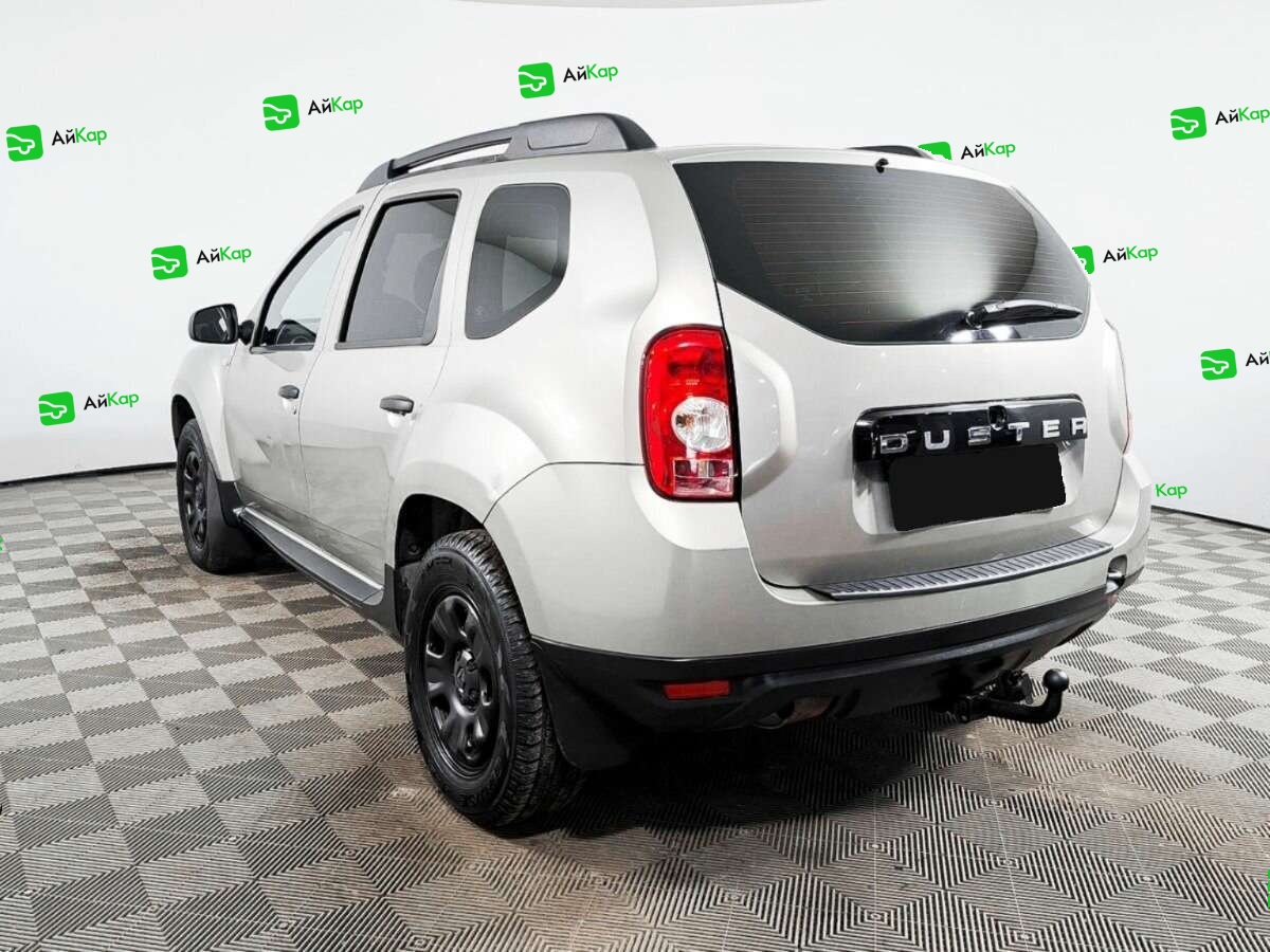 Renault Duster с пробегом — 2012 год. Фото: #6