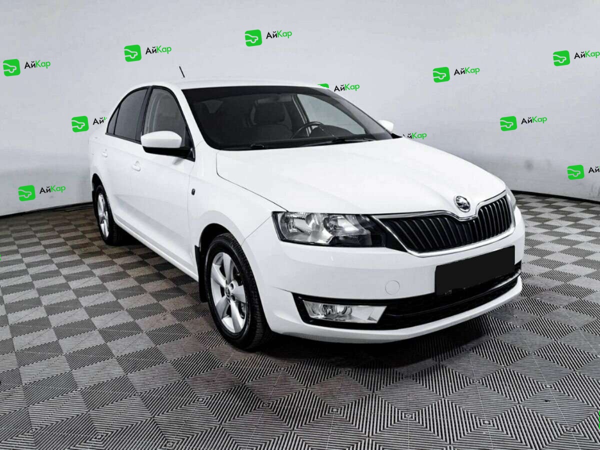 Skoda Rapid с пробегом — 2014 год. Фото: #2