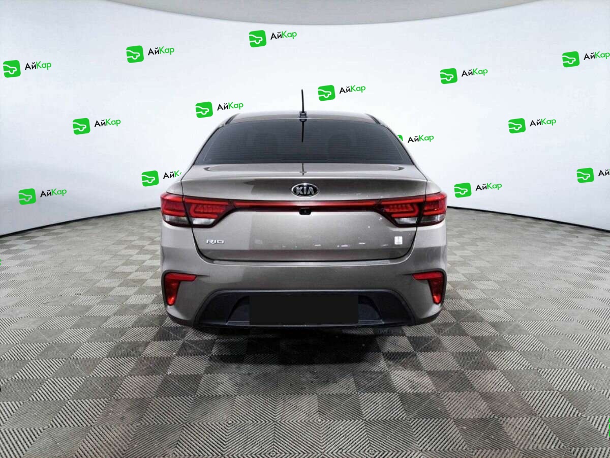 Kia Rio с пробегом — 2020 год. Фото: #5