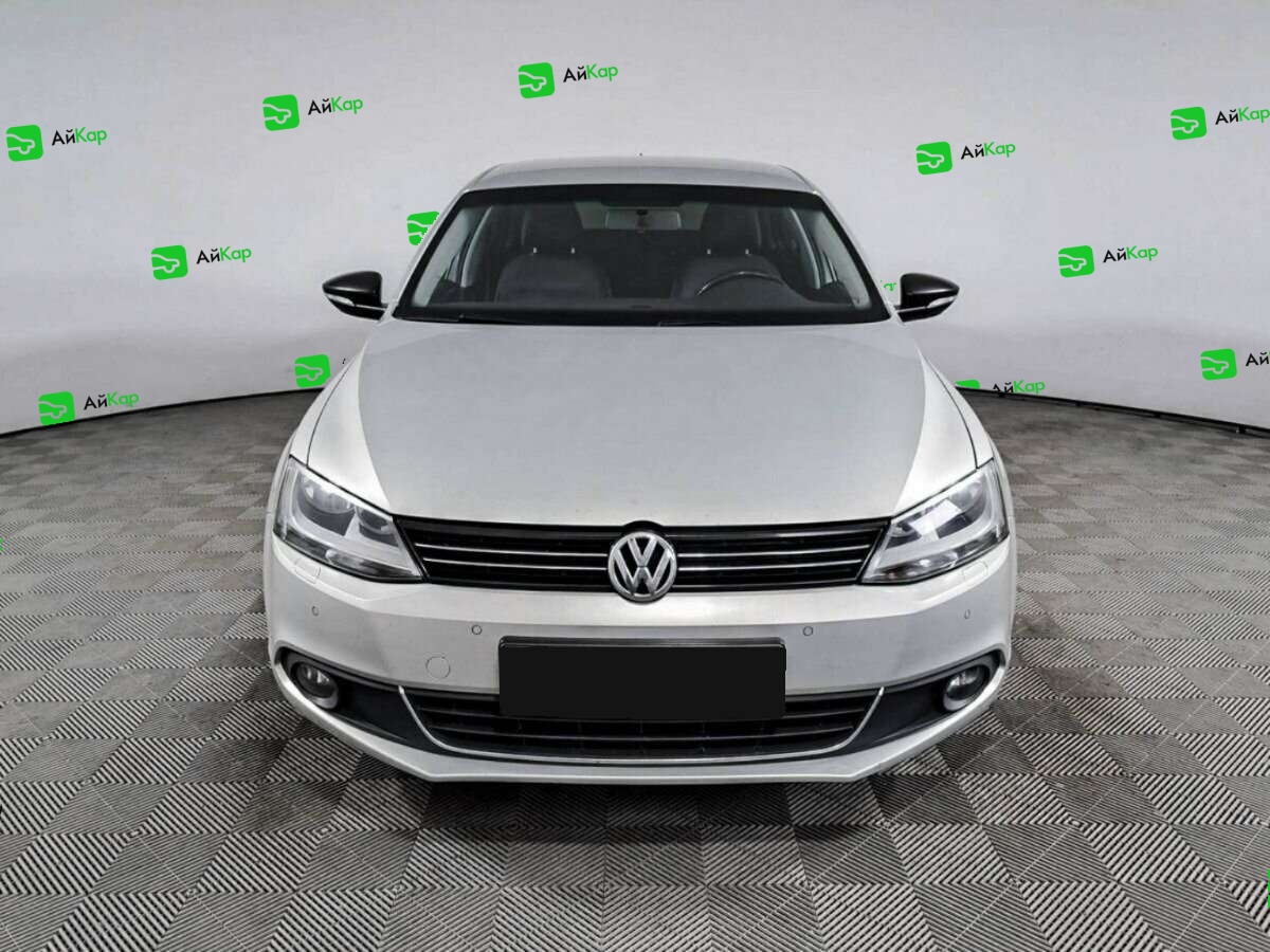 Volkswagen Jetta с пробегом — 2014 год. Фото: #1