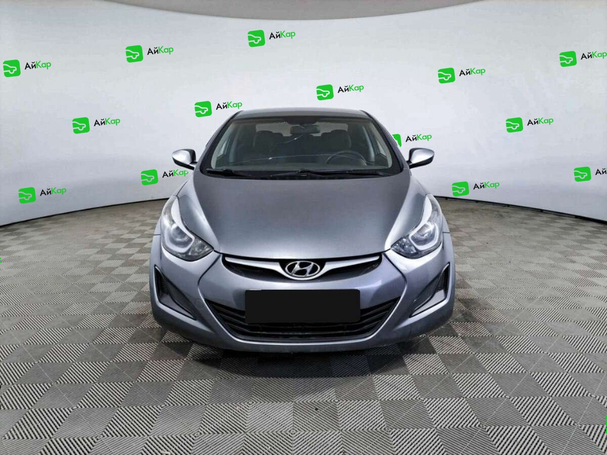 Hyundai Elantra с пробегом — 2015 год. Фото: #1