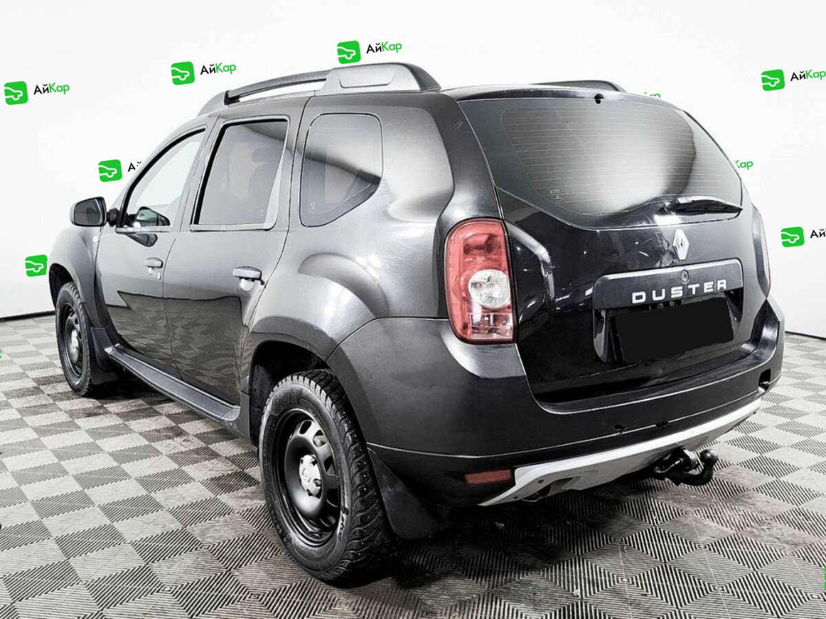 Renault Duster с пробегом — 2012 год. Фото: #6