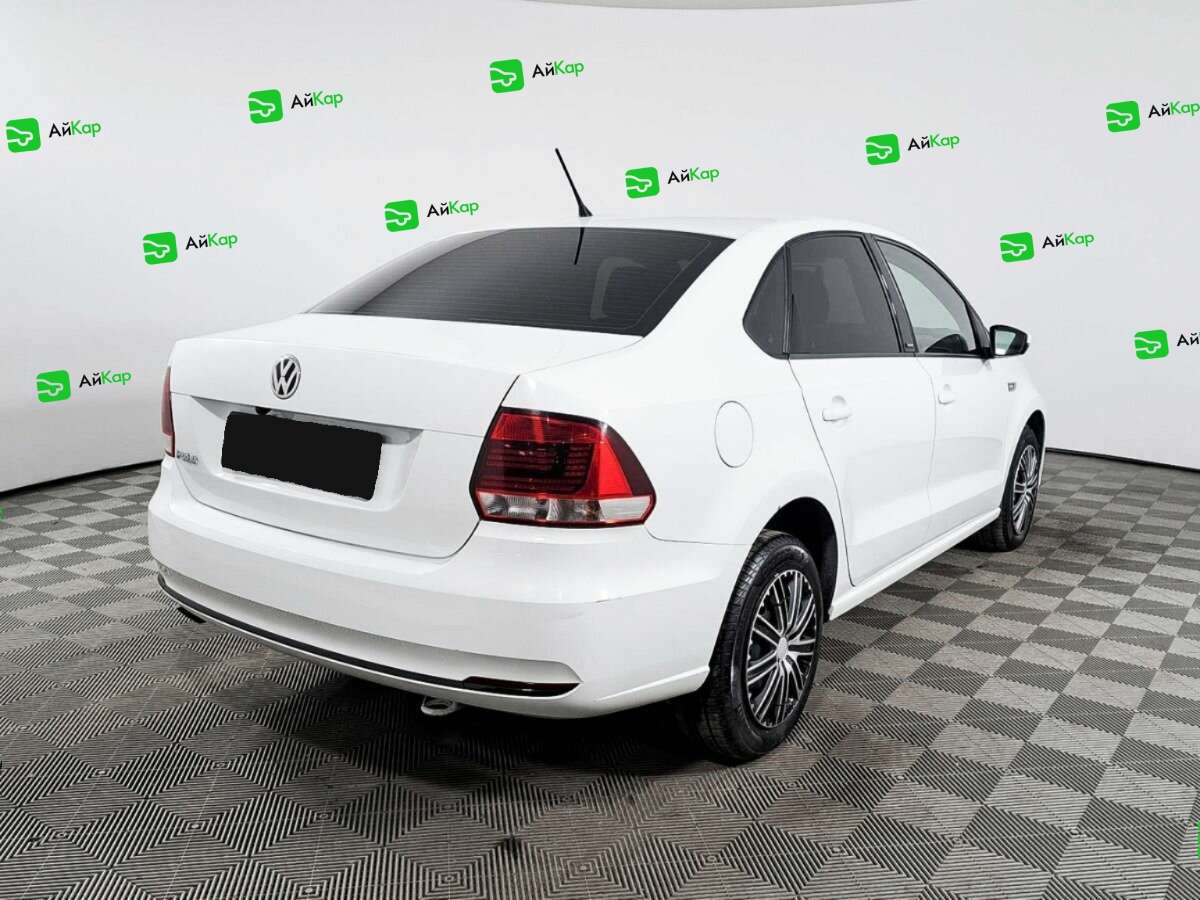 Volkswagen Polo с пробегом — 2016 год. Фото: #4