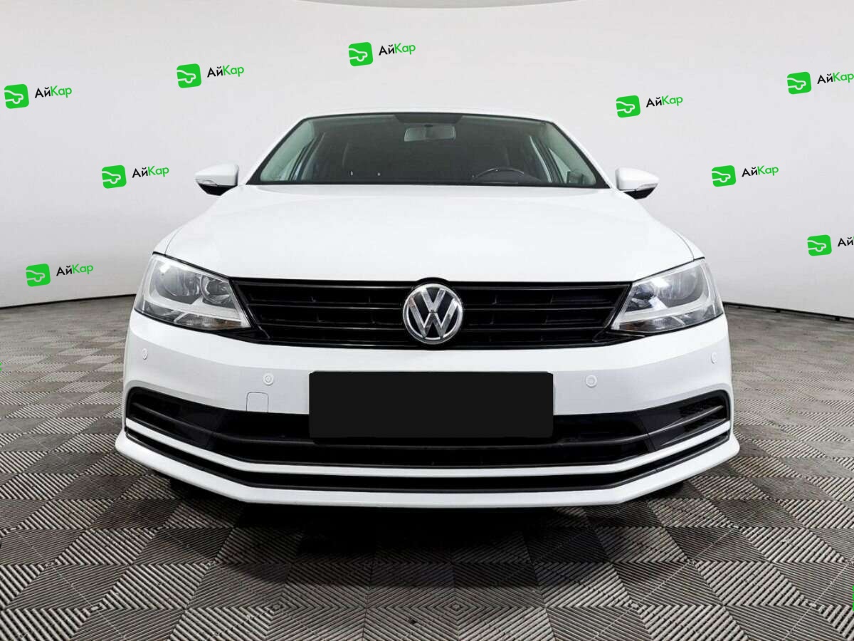 Volkswagen Jetta с пробегом — 2018 год. Фото: #1