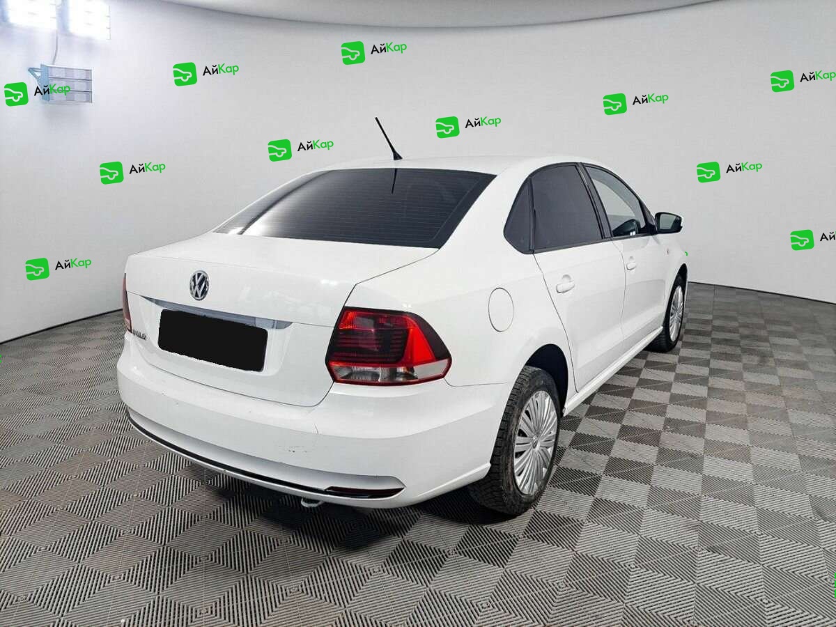 Volkswagen Polo с пробегом — 2016 год. Фото: #4