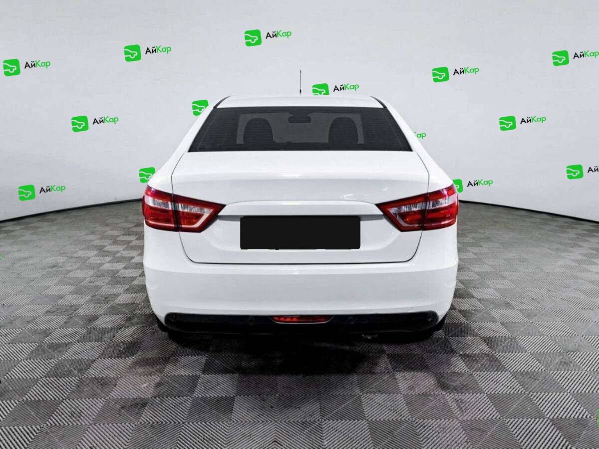 Lada (ВАЗ) Vesta с пробегом — 2021 год. Фото: #4