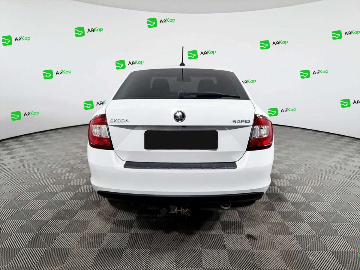 Skoda Rapid с пробегом — 2019 год. Фото: #4