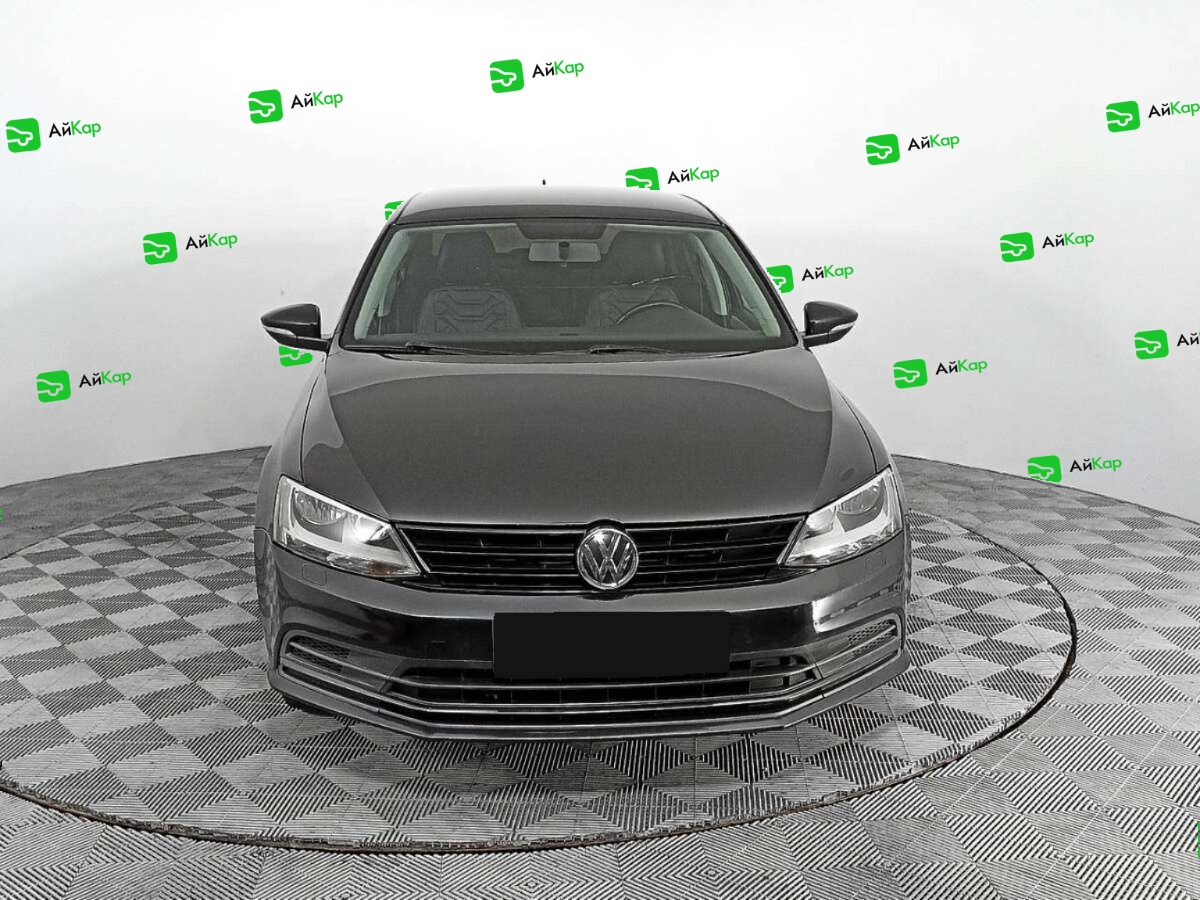 Volkswagen Jetta с пробегом — 2018 год. Фото: #1