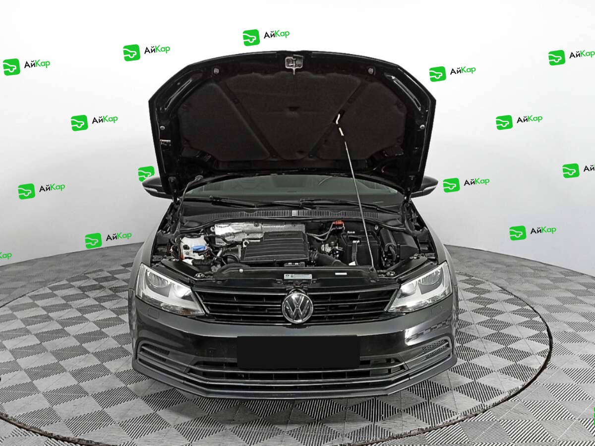 Volkswagen Jetta с пробегом — 2018 год. Фото: #7
