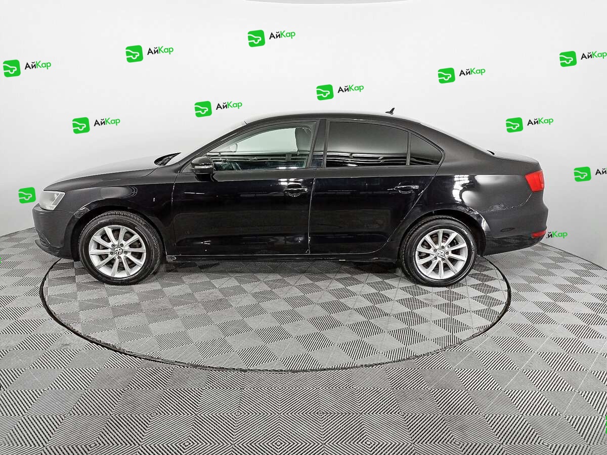 Volkswagen Jetta с пробегом — 2014 год. Фото: #7