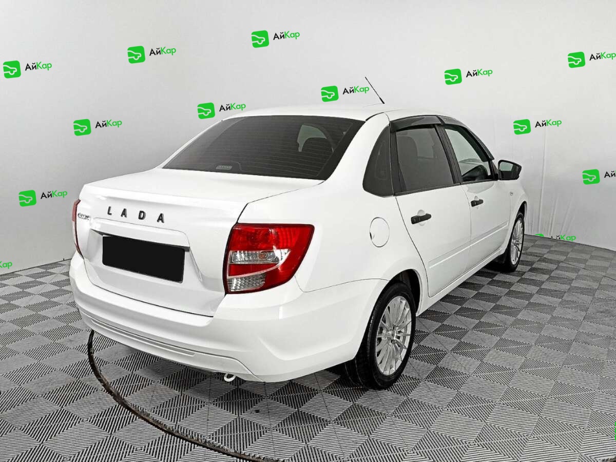 Lada (ВАЗ) Granta с пробегом — 2020 год. Фото: #3