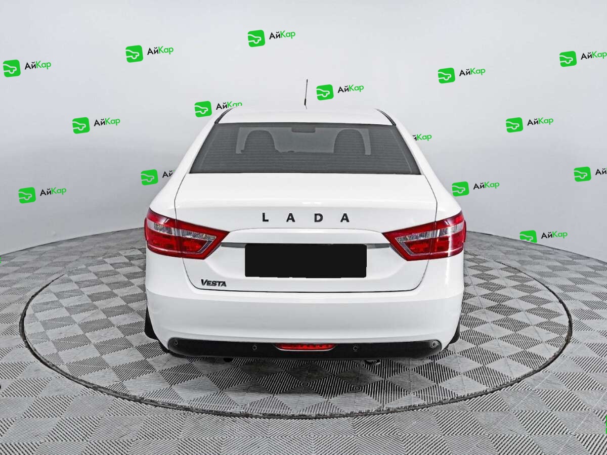 Lada (ВАЗ) Vesta с пробегом — 2020 год. Фото: #5