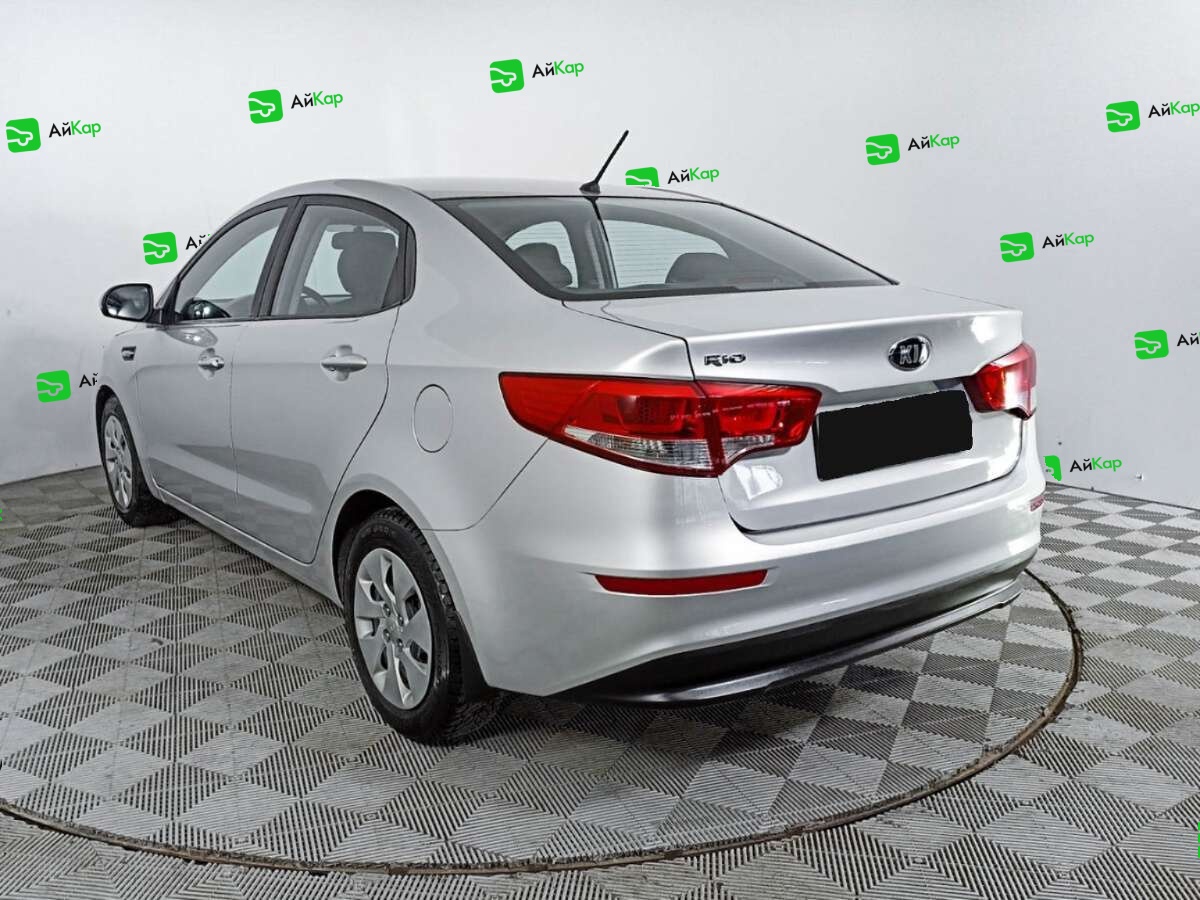 Kia Rio с пробегом — 2015 год. Фото: #6