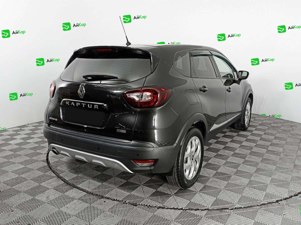 Renault Kaptur с пробегом — 2016 год. Фото: #3