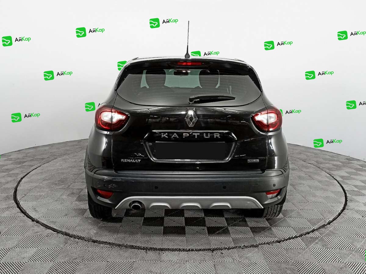 Renault Kaptur с пробегом — 2016 год. Фото: #4