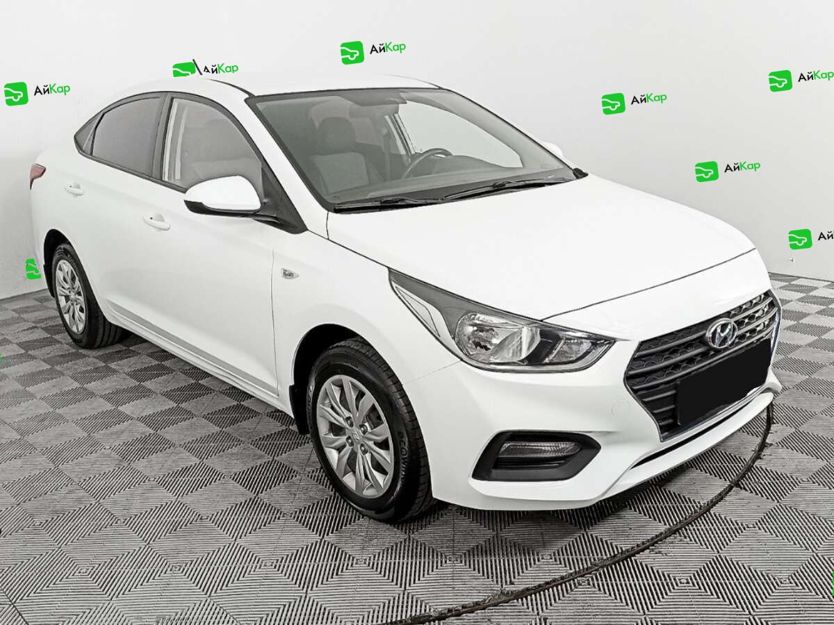 Hyundai Solaris с пробегом — 2017 год. Фото: #2