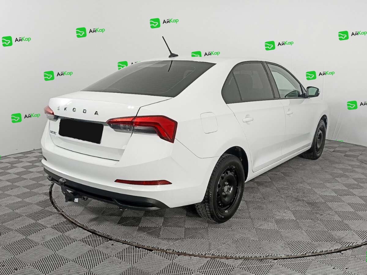 Skoda Rapid с пробегом — 2021 год. Фото: #4