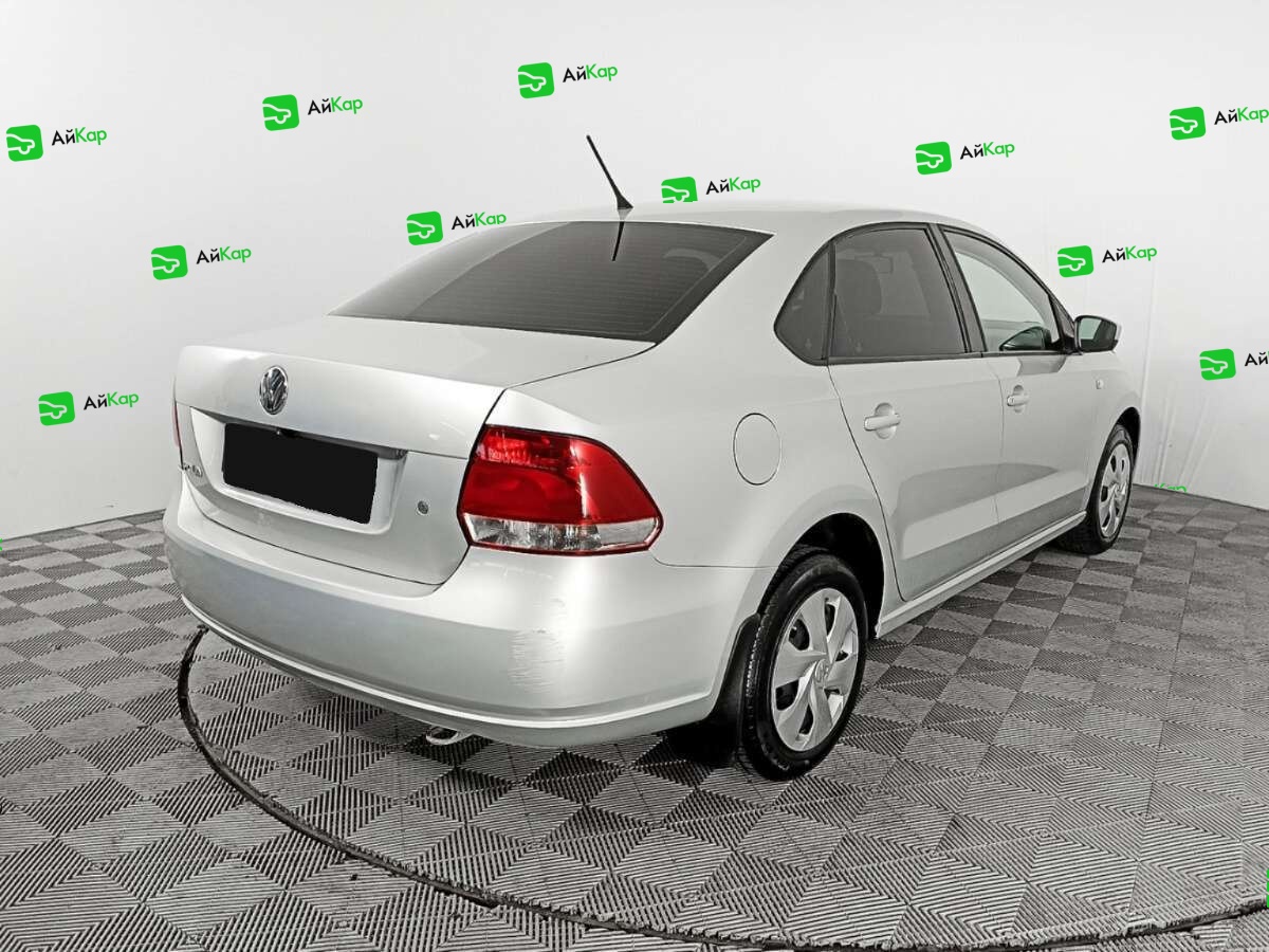 Volkswagen Polo с пробегом — 2013 год. Фото: #4