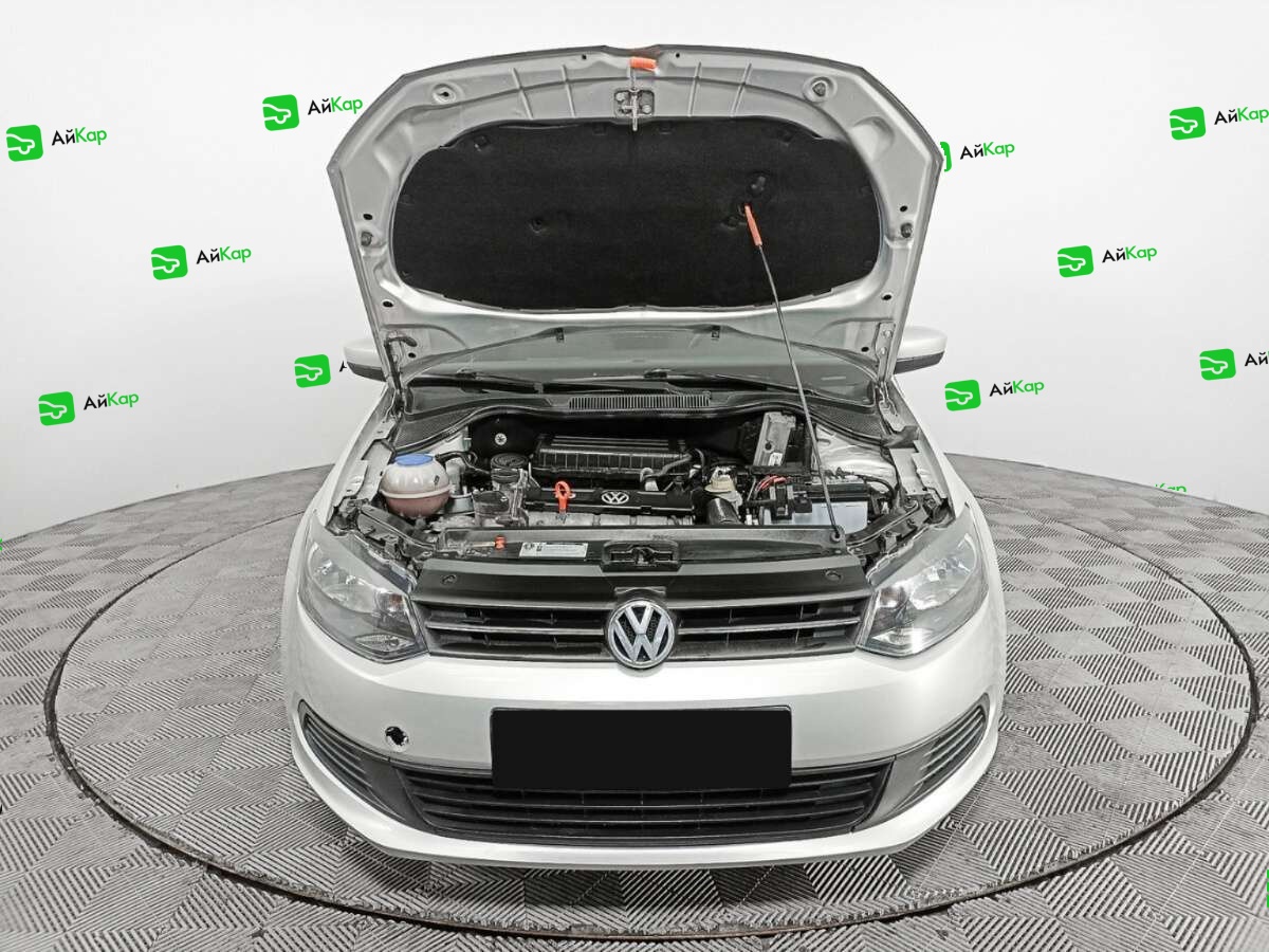 Volkswagen Polo с пробегом — 2013 год. Фото: #8