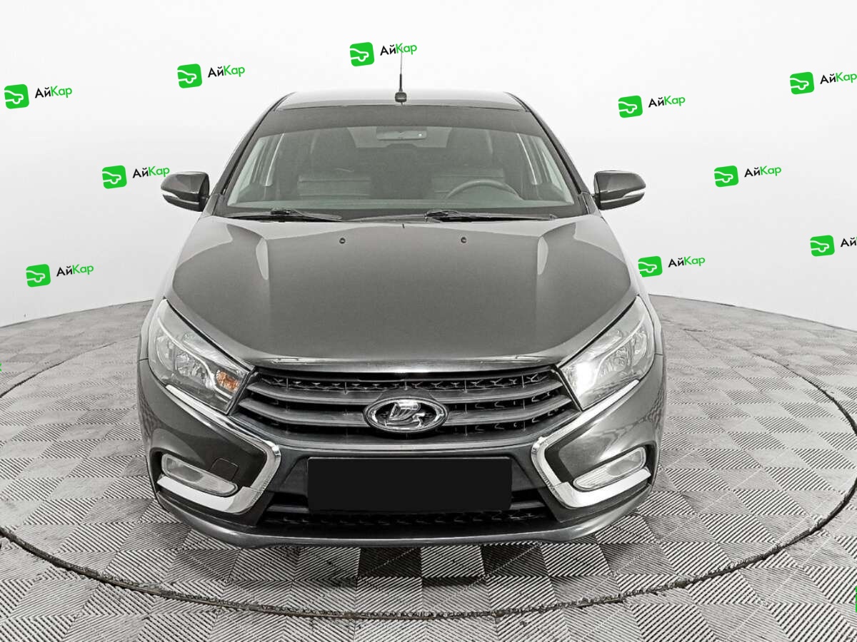 Lada (ВАЗ) Vesta с пробегом — 2015 год. Фото: #1